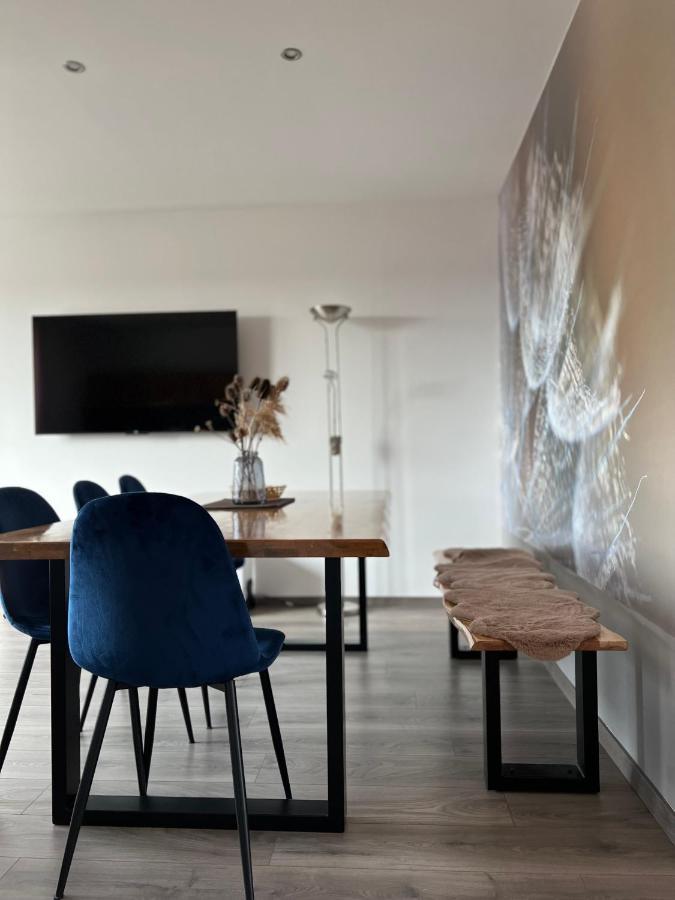 Nesvady Apartmany Catalina מראה חיצוני תמונה