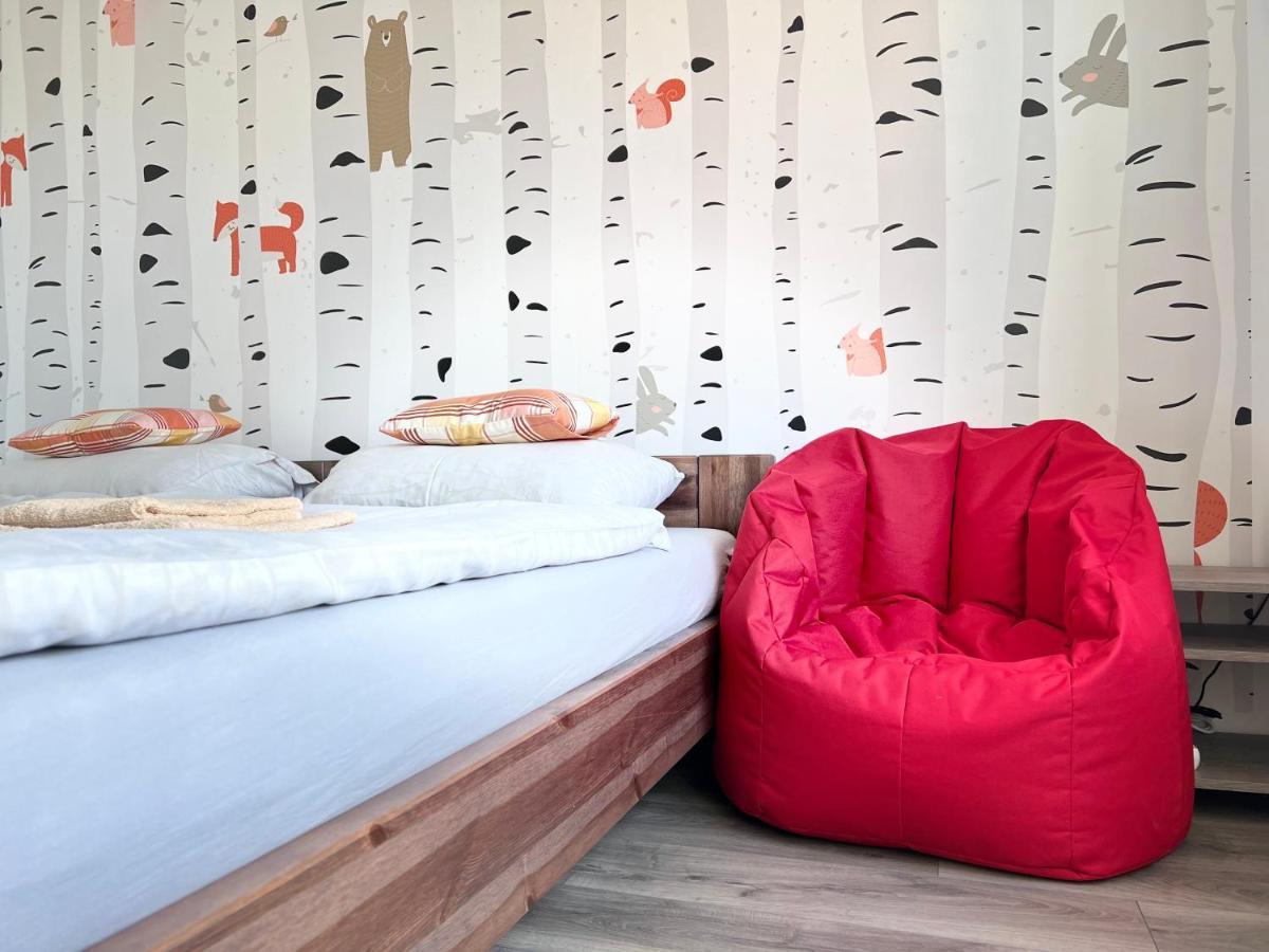 Nesvady Apartmany Catalina מראה חיצוני תמונה