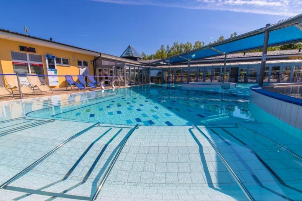 Nesvady Apartmany Catalina מראה חיצוני תמונה